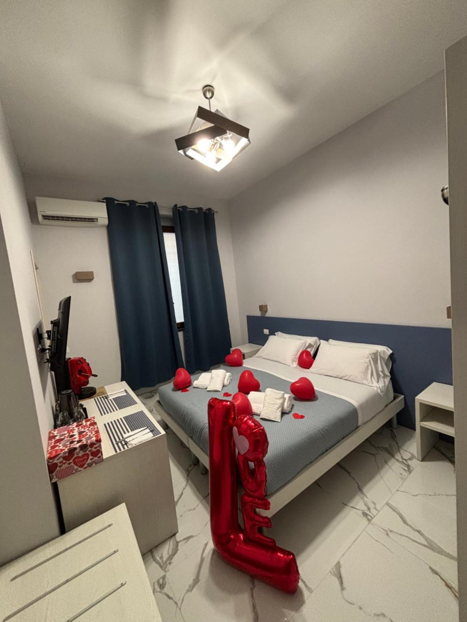 B&B Cadifra Portapiccola Neapel Exteriör bild